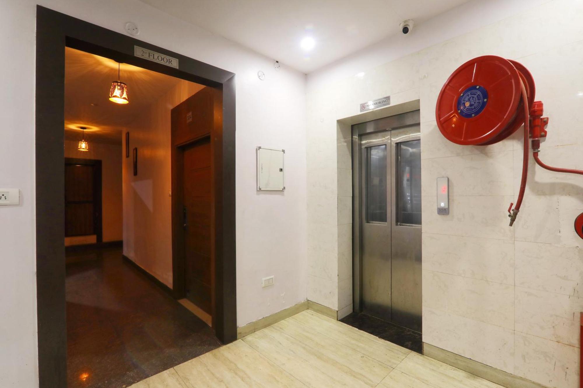 Cristelia Hotel